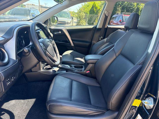 2017 Toyota RAV4 Hybrid Limited