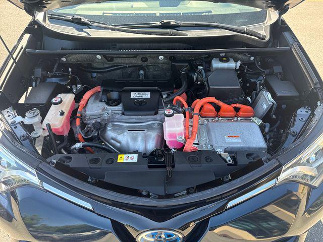 2017 Toyota RAV4 Hybrid Limited