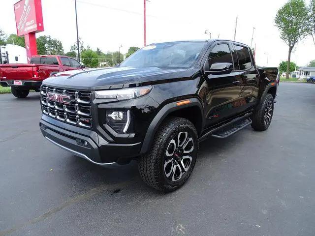 2025 GMC Canyon 4WD AT4 for sale in Valparaiso, IN