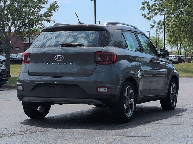 2023 Hyundai Venue SEL