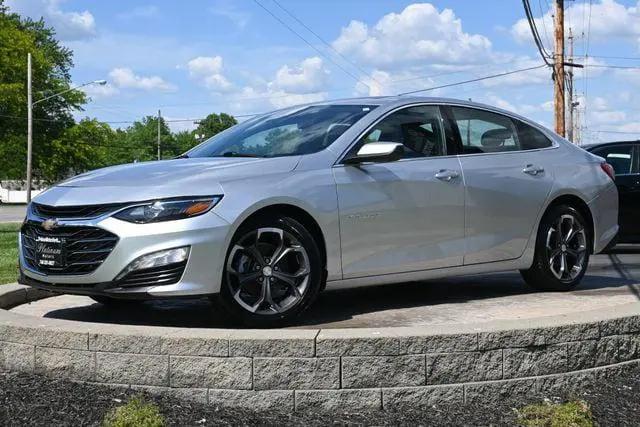 2022 Chevrolet Malibu FWD LT for sale near Heath, OH