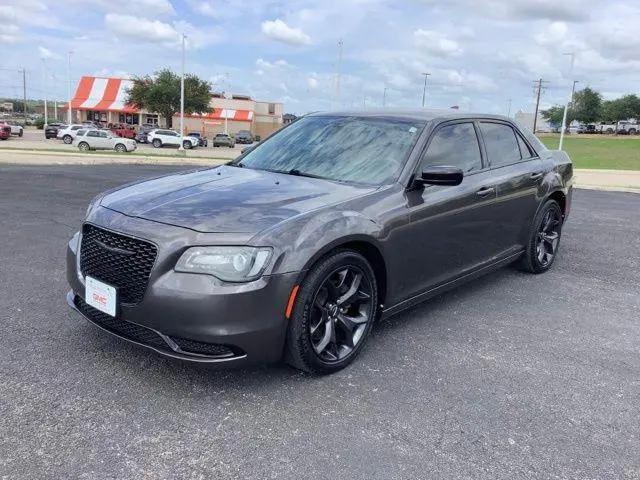 2020 Chrysler 300 Touring for sale in Pleasanton, TX