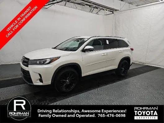 2019 Toyota Highlander SE for sale in Lafayette, IN