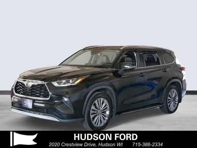 2020 Toyota Highlander Platinum for sale in Hudson, WI