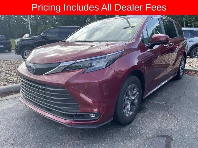 2025 Toyota Sienna XLE for sale in Asheville, NC