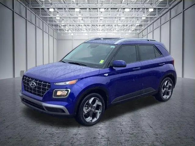 2025 Hyundai Venue SEL for sale in Avon, IN