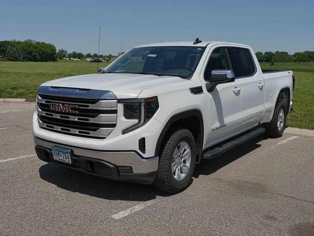 2023 GMC Sierra 1500 4WD Crew Cab Standard Box SLE for sale in Willmar, MN