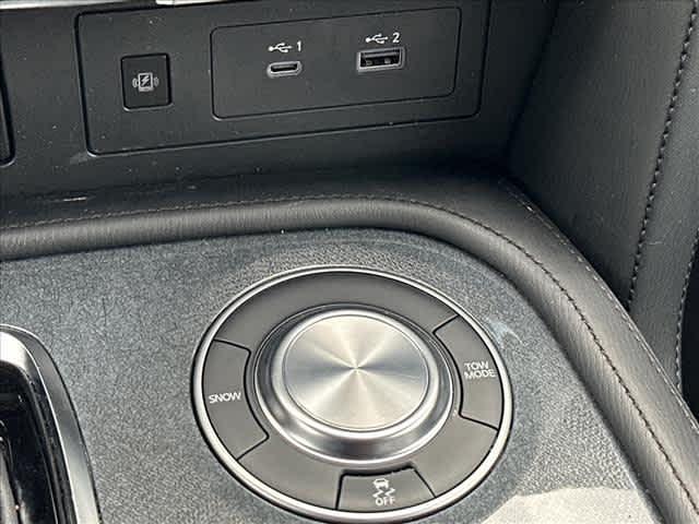 2023 Nissan Armada SV 2WD