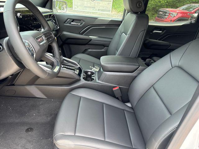 2026 GMC Canyon Elevation, 4WD