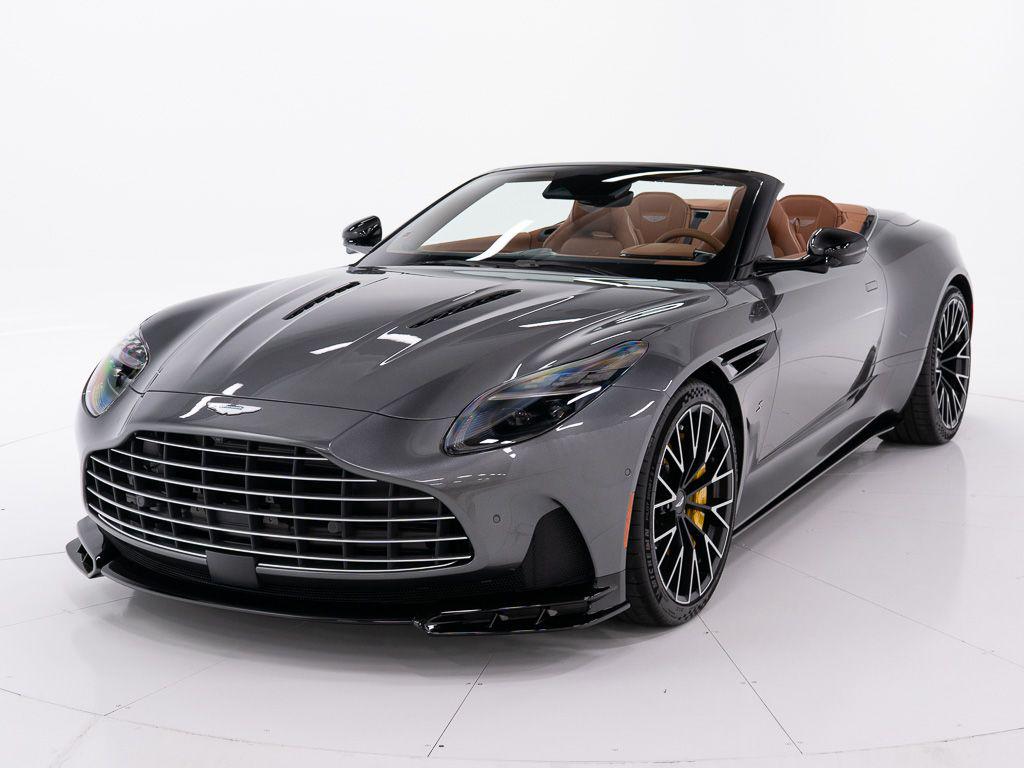 2026 Aston Martin DB12 Volante's photo