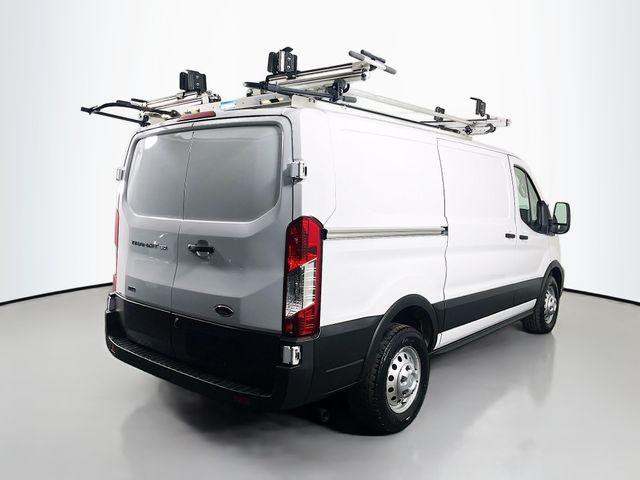 2022 Ford Transit Cargo Van Base