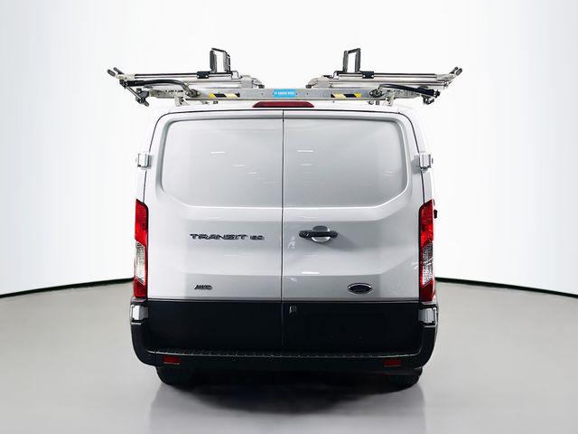 2022 Ford Transit Cargo Van Base
