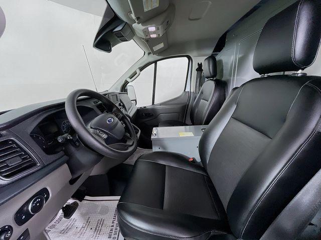 2022 Ford Transit Cargo Van Base