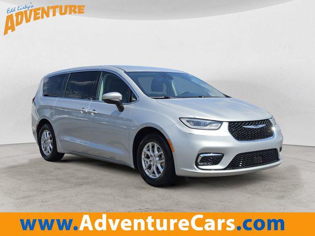 2023 Chrysler Pacifica Touring L for sale in Chattanooga, TN