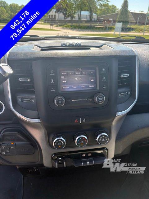 2021 Jeep Ram 2500 Big Horn Crew Cab 4x4 8' Box