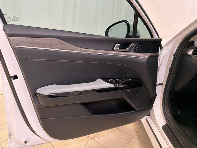 2023 Kia K5 EX