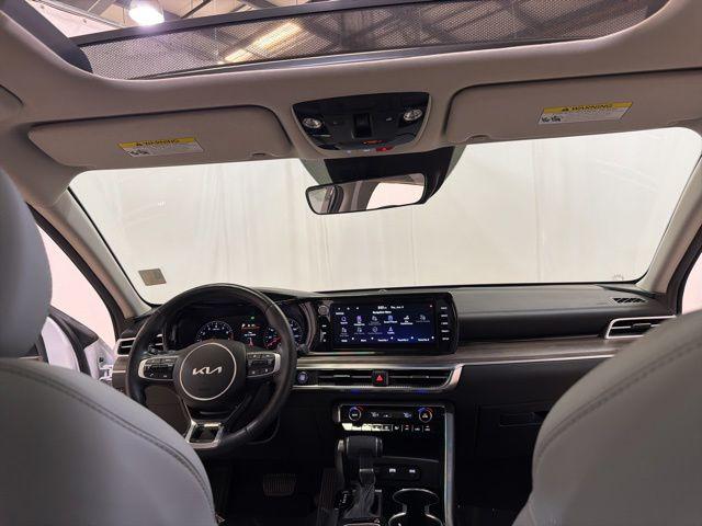 2023 Kia K5 EX