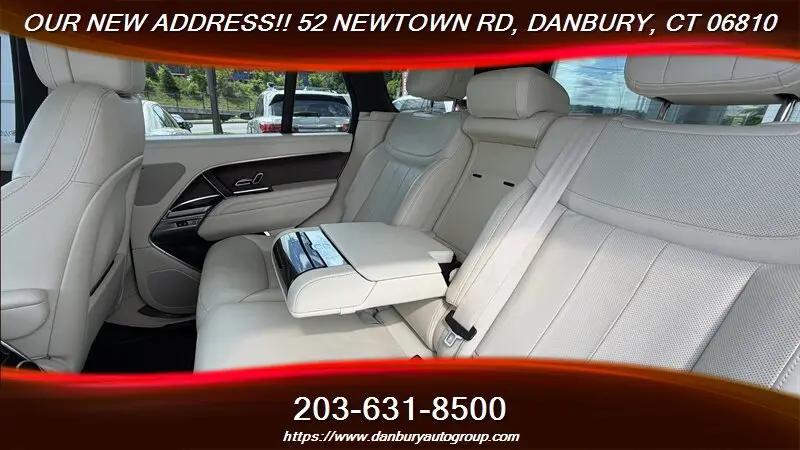 2023 Land Rover Range Rover P400 SE