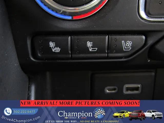 2022 GMC Yukon 4WD SLT