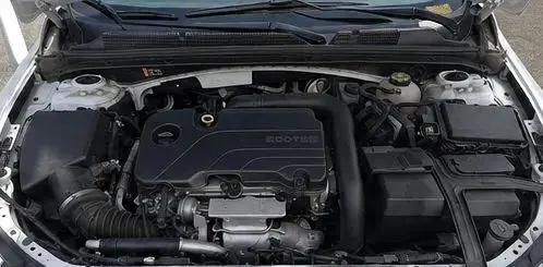 2020 Chevrolet Malibu FWD LT