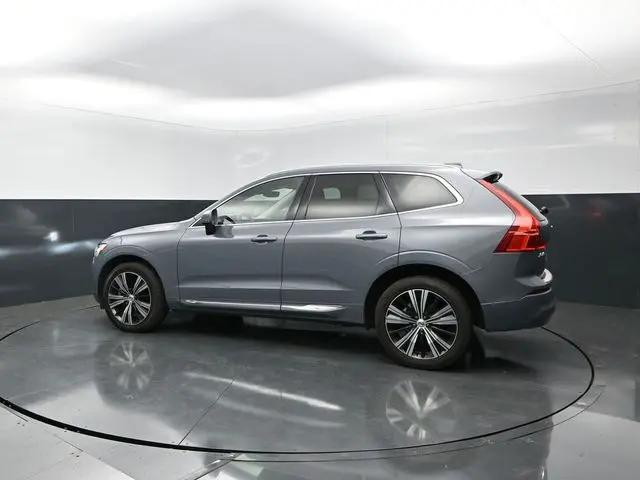 2023 Volvo XC60 B5 Plus Bright Theme