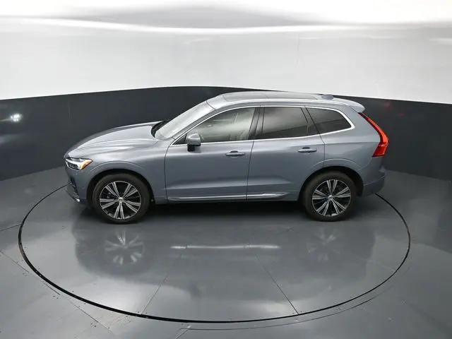 2023 Volvo XC60 B5 Plus Bright Theme