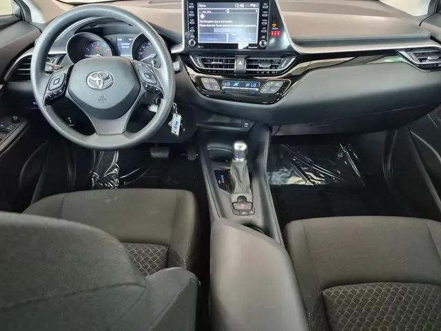 2021 Toyota C-HR LE
