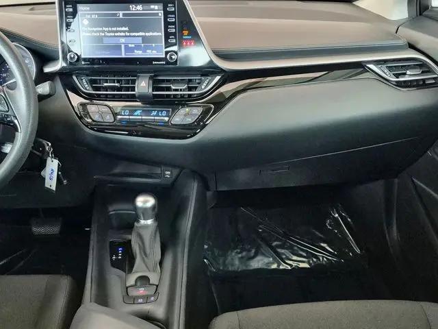 2021 Toyota C-HR LE