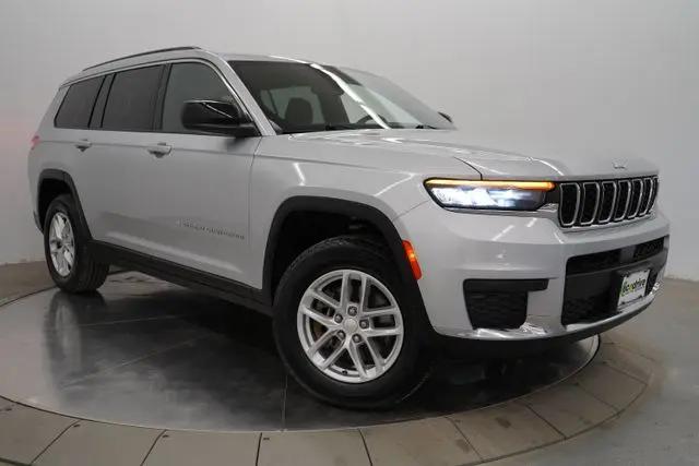 2024 Jeep Grand Cherokee L Laredo X 4x4