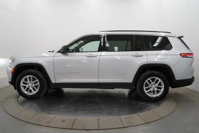 2024 Jeep Grand Cherokee L Laredo X 4x4