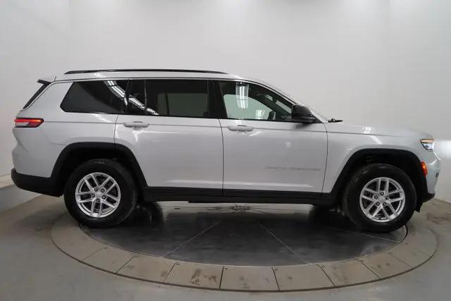 2024 Jeep Grand Cherokee L Laredo X 4x4