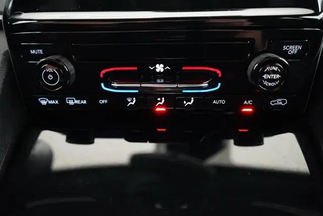 2024 Jeep Grand Cherokee L Laredo X 4x4
