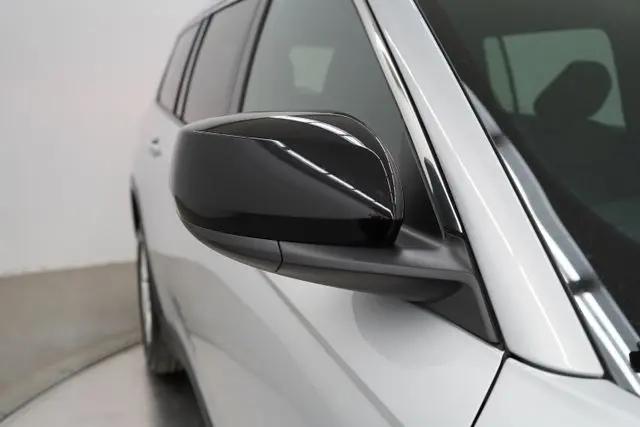 2024 Jeep Grand Cherokee L Laredo X 4x4