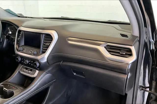 2023 GMC Acadia AWD SLT