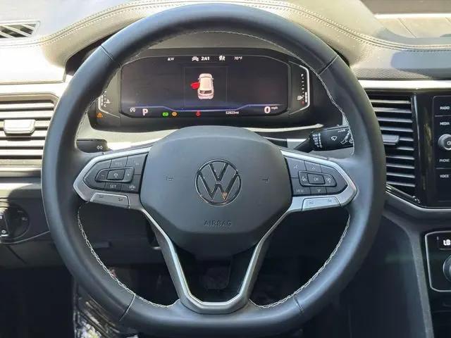 2023 Volkswagen Atlas Cross Sport 3.6L V6 SE w/Technology