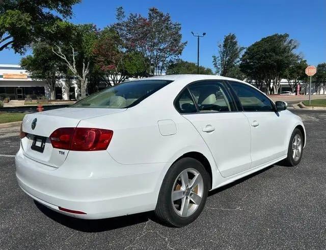 2014 Volkswagen Jetta 2.0L TDI