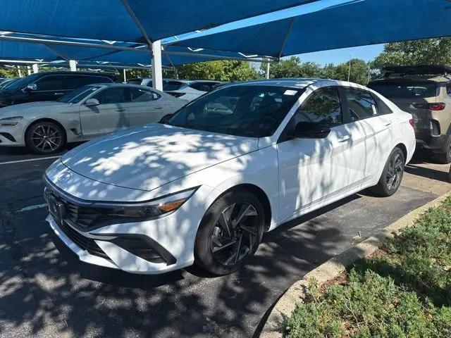 2025 Hyundai Elantra Hybrid SEL Sport