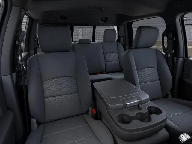 2026 Ram 2500 Black Express Crew Cab 4x4 64 Box
