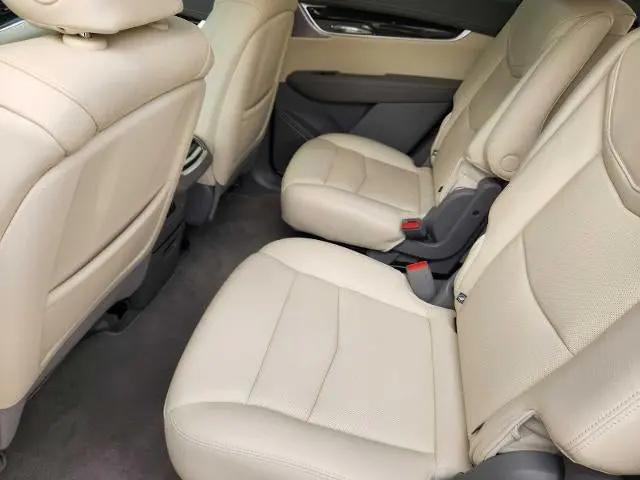 2023 Cadillac XT6 FWD Premium Luxury