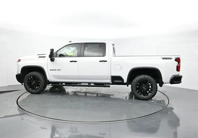 2026 Chevrolet Silverado 2500HD Crew Cab, Standard Bed, LT, 4WD
