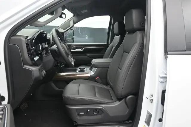 2026 Chevrolet Silverado 2500HD Crew Cab, Standard Bed, LT, 4WD
