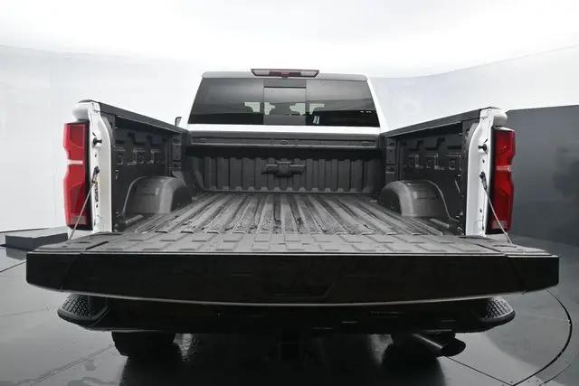 2026 Chevrolet Silverado 2500HD Crew Cab, Standard Bed, LT, 4WD