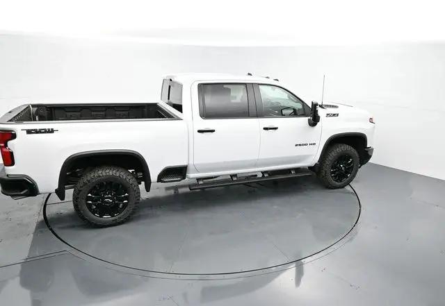 2026 Chevrolet Silverado 2500HD Crew Cab, Standard Bed, LT, 4WD