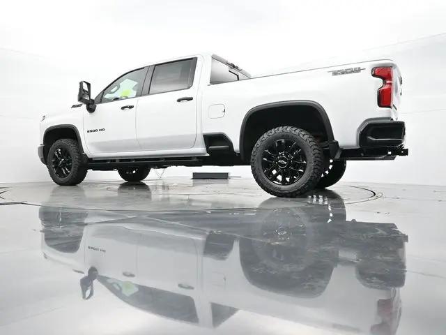 2026 Chevrolet Silverado 2500HD Crew Cab, Standard Bed, LT, 4WD