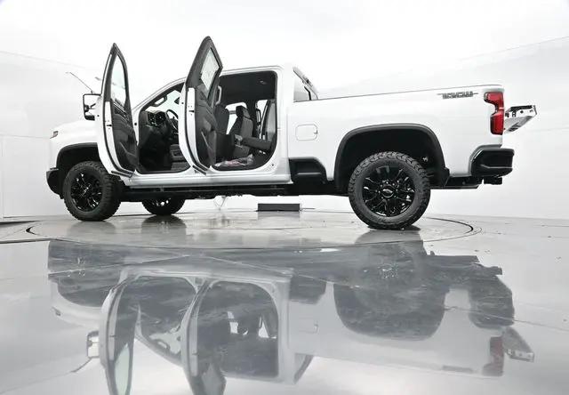 2026 Chevrolet Silverado 2500HD Crew Cab, Standard Bed, LT, 4WD