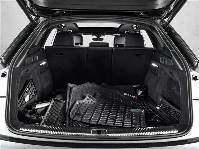 2023 Audi SQ5 Prestige TFSI quattro Tiptronic