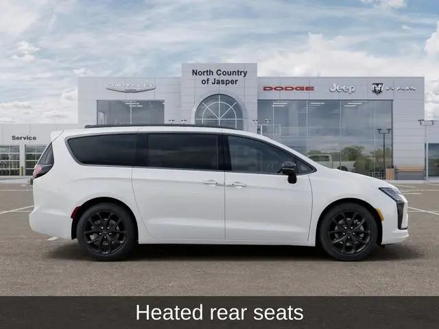 2027 Chrysler Pacifica Limited