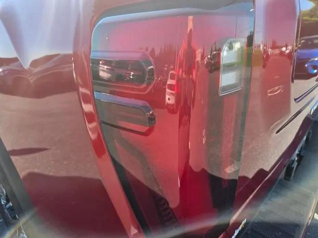 2024 GMC Sierra 2500HD 4WD Crew Cab Standard Bed Denali