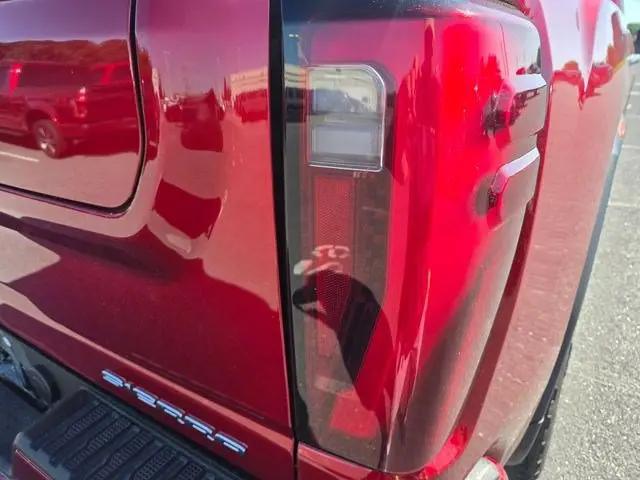 2024 GMC Sierra 2500HD 4WD Crew Cab Standard Bed Denali