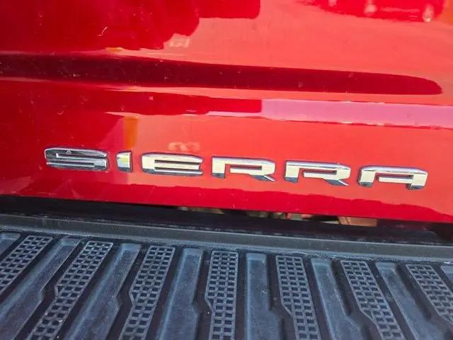 2024 GMC Sierra 2500HD 4WD Crew Cab Standard Bed Denali